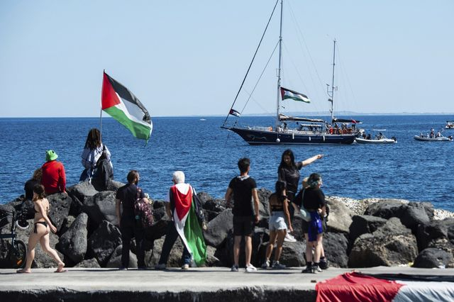Ακτιβιστές του Freedom Flotilla Coalition ξεκίνησαν με το πλοίο Madlleen για τη Γάζα τον περασμένο Ιούνη