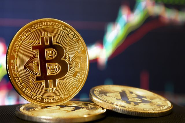 Το Bitcoin έχασε τη μπάλα: “Έκαψε” 1,2 τρισ. δολάρια για χάρη του AI