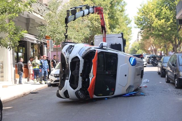 Πέθανε ο ασθενής μετά την ανατροπή του ασθενοφόρου στην περιοχή του Γουδή
