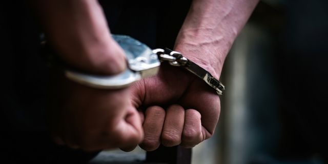 Λάρισα: Στον εισαγγελέα ηλικιωμένος που κλώτσησε και σκότωσε γάτα