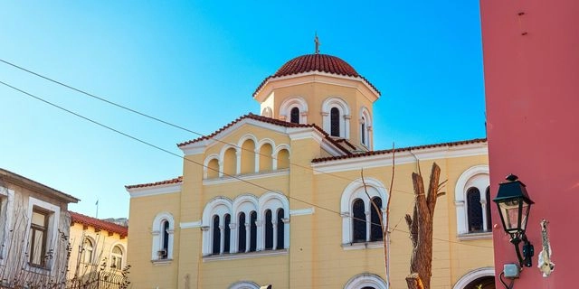 Ελληνική εκκλησία (αρχείο)