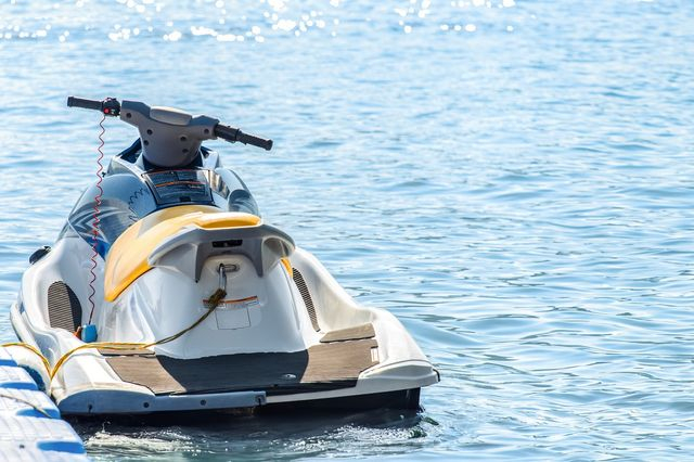 Jet ski