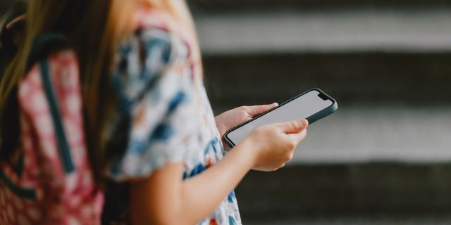 Πόλη στην Ιαπωνία προτείνει όριο δύο ωρών τη μέρα για τη χρήση κινητών