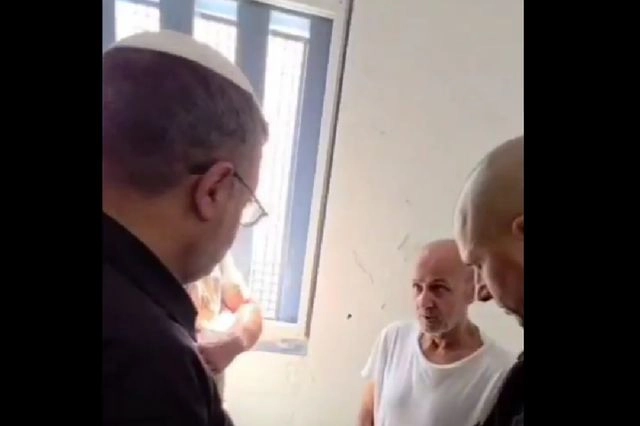 Ακροδεξιός Ισραηλινός υπουργός απειλεί φυλακισμένο Παλαιστίνιο ηγέτη μέσα στο κελί του
