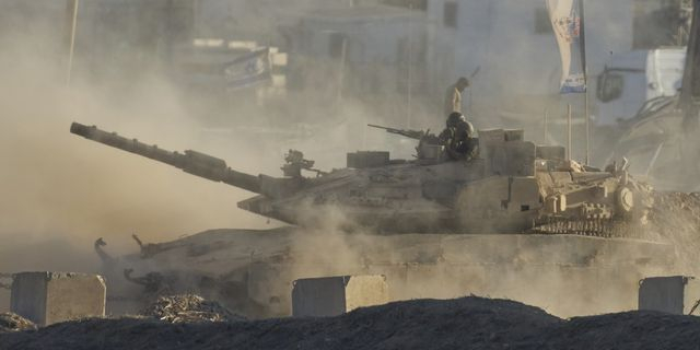 Ο γενοκτόνος Νετανιάχου δίνει τη χαριστική βολή και αποφασίζει για πλήρη κατάληψη της Γάζας