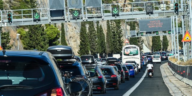 Επιστρέφουν οι αδειούχοι του Αυγούστου – Πού υπάρχει κίνηση