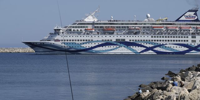 To ισραηλινό κρουαζιερόπλοιο Crown Iris
