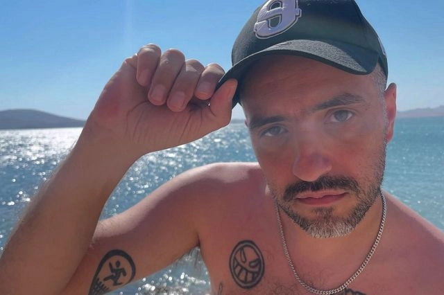 Το καλοκαίρι του ΛΕΞ και το μήνυμα που τρέλανε τους θαυμαστές του