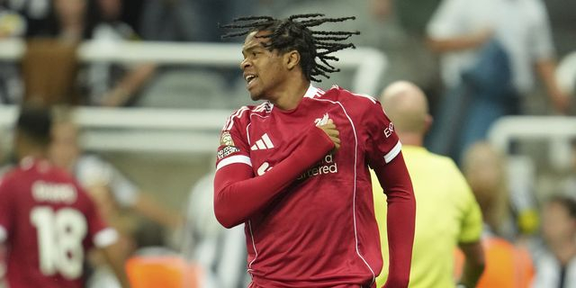 Νιούκαστλ – Λίβερπουλ 2-3: Οι κόκκινοι απέδρασαν στο 100′ με ήρωα έναν 16χρονο