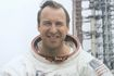 Πέθανε ο θρυλικός αστροναύτης του Apollo 13, Τζιμ Λάβελ