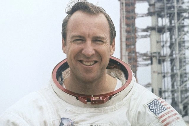 Πέθανε ο θρυλικός αστροναύτης του Apollo 13, Τζιμ Λάβελ