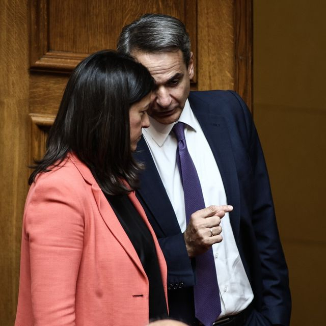 Απολύσεις, 13ωρο και “αντίο” στην 15νθήμερη άδεια