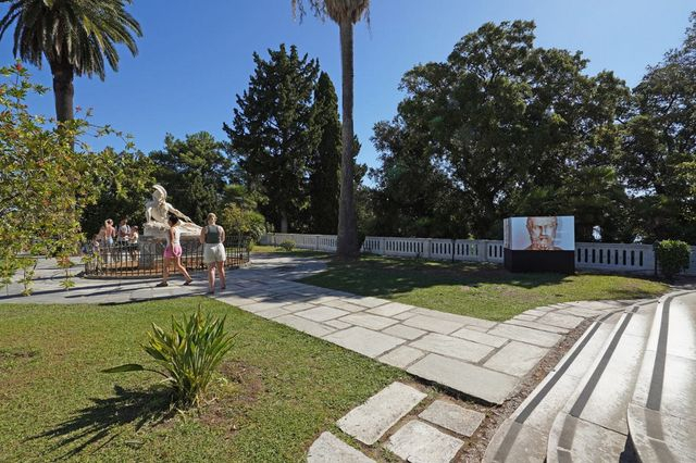 ΕΤΑΔ: Ψηφιακή περιήγηση στο Αχίλλειο Μουσείο