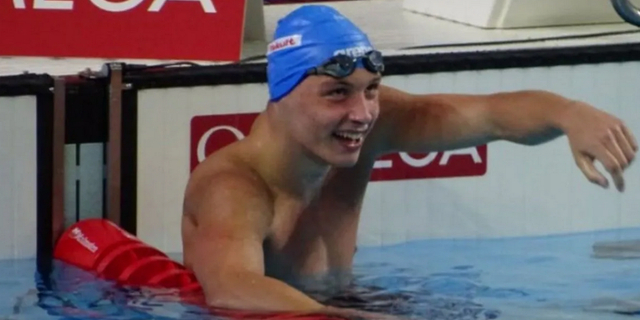 Παγκόσμιο Πρωτάθλημα Υγρού Στίβου Εφήβων-Νεανίδων: Ο Ντούμας πέρασε στον τελικό των 100μ. με διπλό πανελλήνιο ρεκόρ