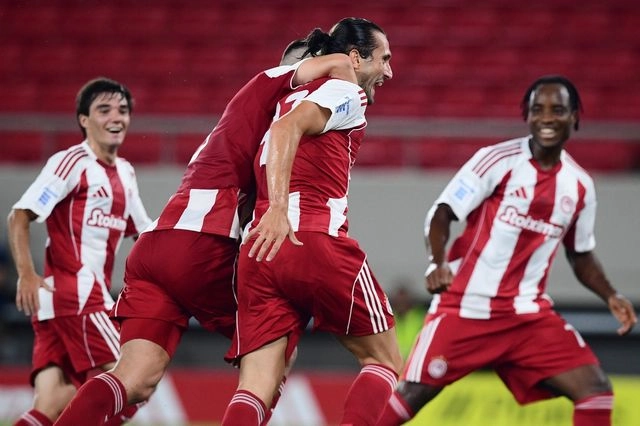 Ολυμπιακός – Αστέρας AKTOR 2-0: Λυτρωτής Γιαζίτζι, με το δεξί στην πρεμιέρα οι ερυθρόλευκοι