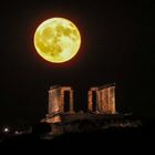 Πανσέληνος Αυγούστου: Ανοιχτά μνημεία, ξεναγήσεις και σινεμά κάτω από το φεγγάρι