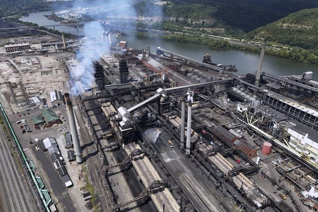 Έκρηξη στο εργοστάσιο της Clairton Coke Works