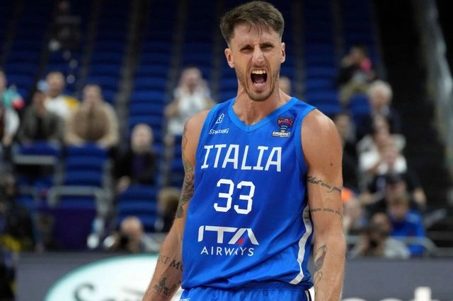 EuroBasket 2025: Συγκινεί ο Πολονάρα – “Από το νοσοκομείο θα φωνάζω για την Ιταλία”