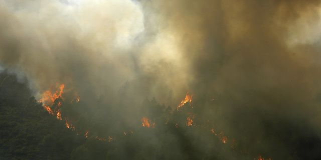 Πορτογαλία: Ένας νεκρός από τις πυρκαγιές στην Γκουάρντα