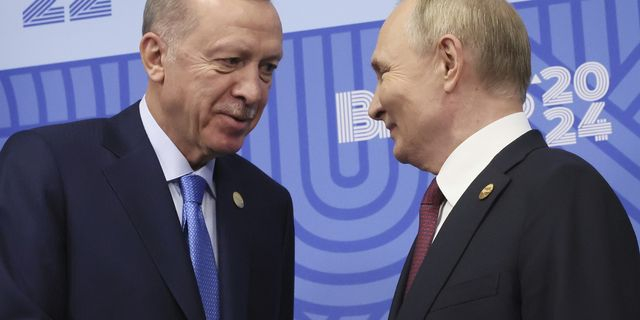 Τηλεφωνική επικοινωνία Πούτιν – Ερντογάν για την Ουκρανία