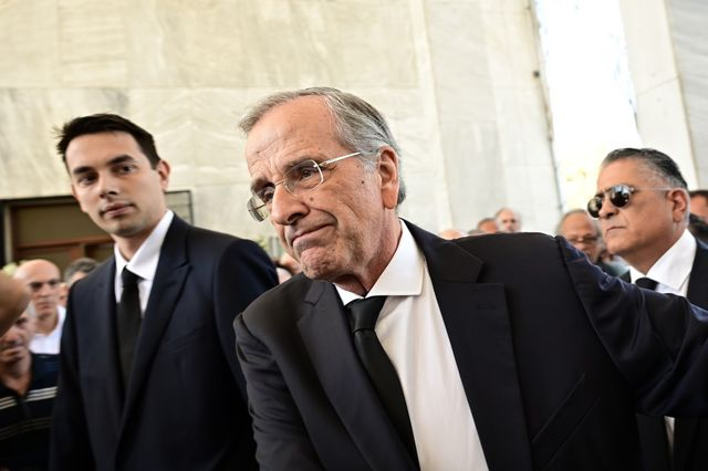 Ο επικήδειος του Α. Σαμαρά για την κόρη του, Λένα – “Ευχαριστώ γι’ αυτό το δώρο, έστω για 34 χρόνια”