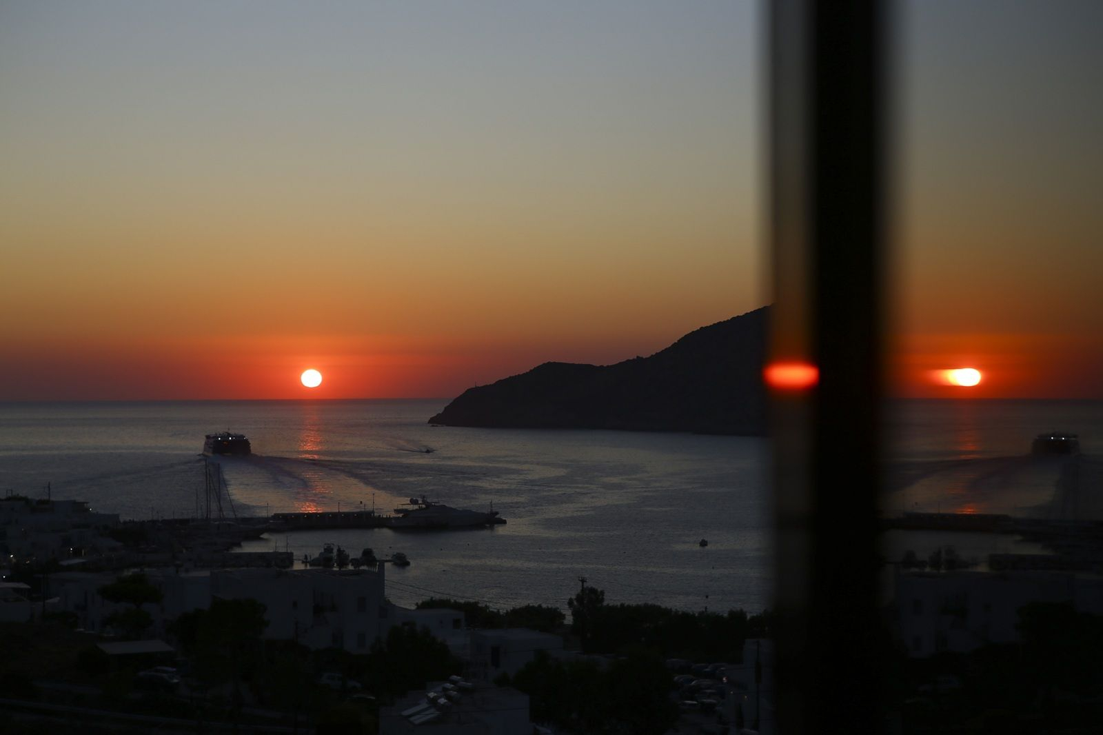 Ηλιοβασίλεμα στη Σίφνο