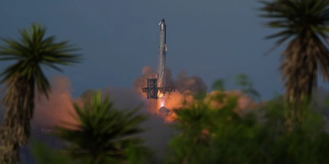 Starship: Εκτοξεύτηκε (επιτέλους) ο πύραυλος της SpaceX