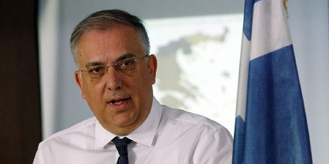 Τάκης Θεοδωρικάκος: “Σταθερές οι τιμές στα σχολικά είδη”