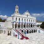 Εορτολόγιο: Κοίμηση της Θεοτόκου – Ποιοι γιορτάζουν την Παρασκευή 15 Αυγούστου