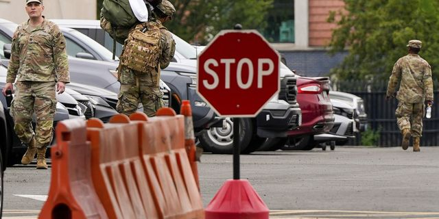 Μέλη της Εθνοφρουράς έφτασαν στην Ουάσινγκτον
