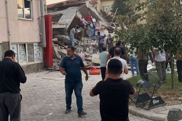 Σεισμός 6,1 Ρίχτερ στη δυτική Τουρκία – Ένας νεκρός