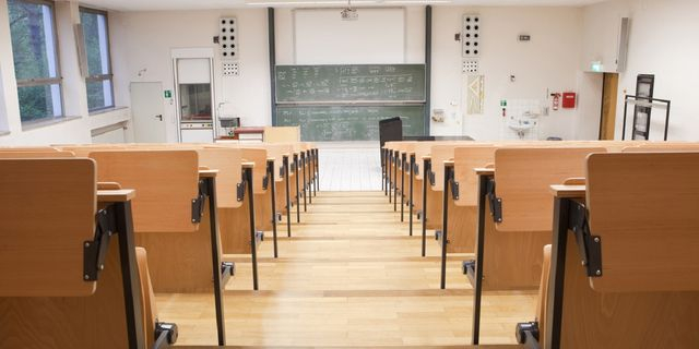 Μη Κρατικά Πανεπιστήμια: Πήραν άδεια χωρίς να καταθέσουν προγράμματα σπουδών