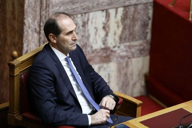 Απόστολος Βεσυρόπουλος: Το ασθενοφόρο έφτασε 21 λεπτά μετά την κλήση