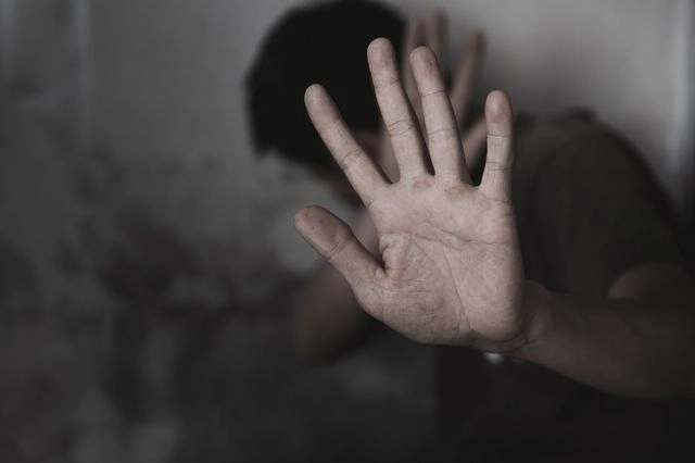 Καταγγελία: Άνδρας δέχτηκε άγρια ομοφοβική επίθεση στη Λάρισα