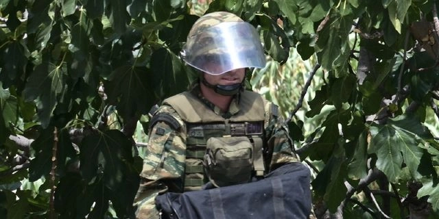 Παλαιό Φάληρο: Απομακρύνθηκε το βλήμα του Β΄ Παγκοσμίου Πολέμου – Βίντεο