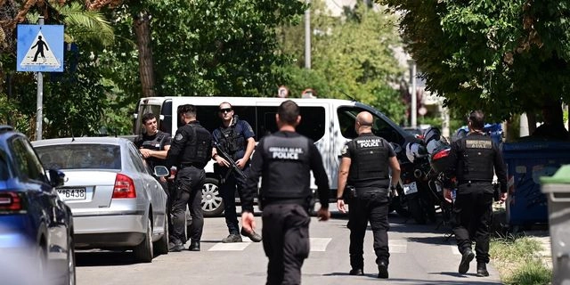 Γυναικοκτονία στο Χαλάνδρι: Δίωξη για ανθρωποκτονία από πρόθεση κατά του 28χρονου