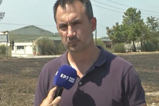 Στη ΒΙ.ΠΕ της Πάτρας ο Αλ. Χαρίτσης: “Κυβέρνηση καμένης γης – Η χώρα χρειάζεται οξυγόνο”