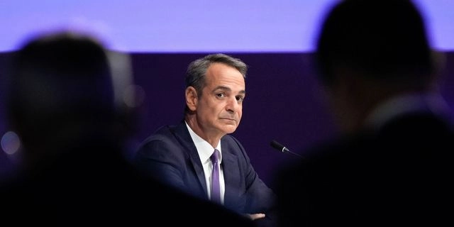 Πετάνε στα σκουπίδια την ευκαιρία, χαρίζουν στον Μητσοτάκη τρίτη θητεία…