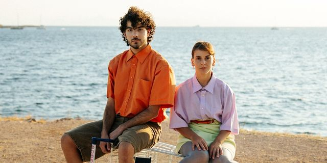 Αυτή η παράσταση είναι μια υπενθύμιση ότι η ενηλικίωση δεν είναι αριθμός, αλλά πράξη