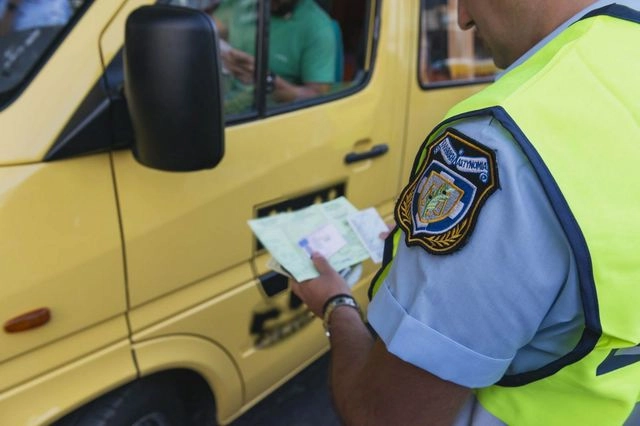 Θεσσαλονίκη: Πρώτο κουδούνι με 68 παραβάσεις από σχολικά λεωφορεία