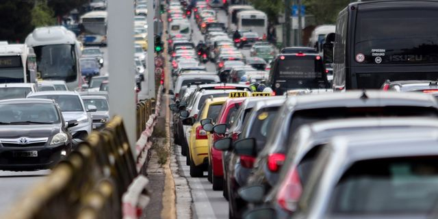 Κίνηση στους δρόμους: Συμφόρηση στον Κηφισό – Καθυστερήσεις άνω των 30 λεπτών στην Αττική οδό