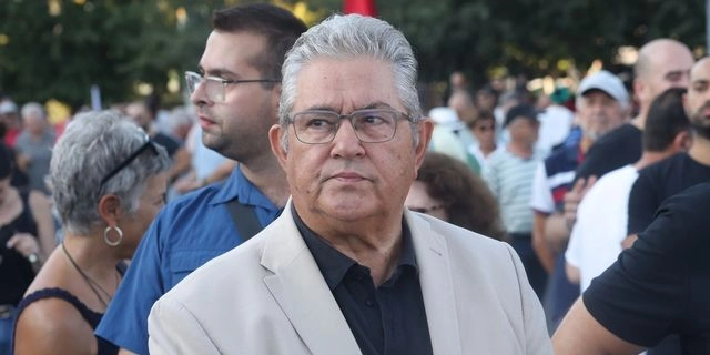 Κουτσούμπας για νίκη Εθνικής: “Έναυσμα για ακόμη μεγαλύτερες επιτυχίες στο μέλλον”