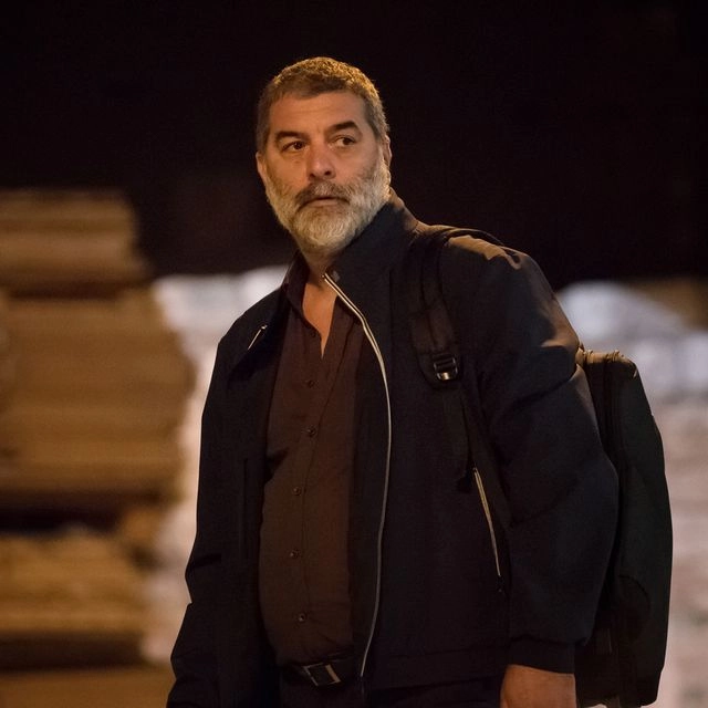 O Βασίλης Μπισμπίκης