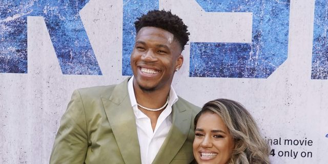 Αντετοκούνμπο: Μόνιμα στην Αθήνα η οικογένεια του Γιάννη