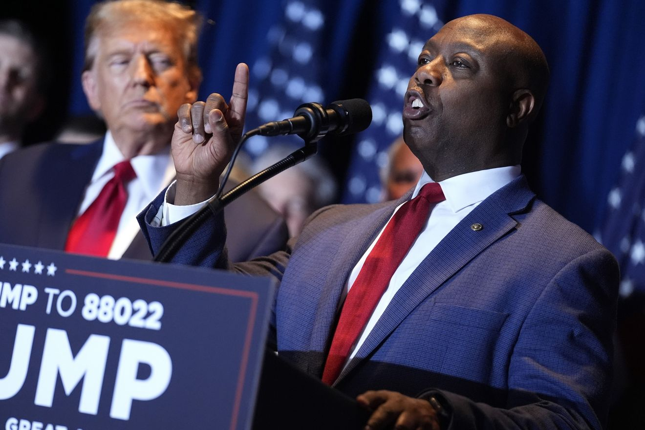Donald Trump και Tim Scott