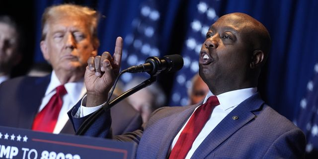Donald Trump και Tim Scott