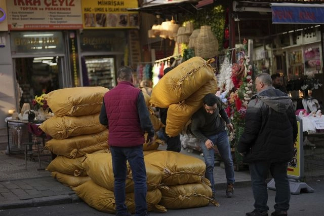 Τουρκία: “Τέλος” στους επιπλέον δασμούς στις αμερικανικές εισαγωγές που είχε επιβάλει το 2018
