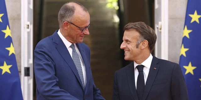 Μακρόν και Μερτς