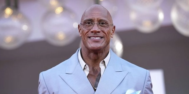 Dwayne Johnson: Ξέσπασε σε λυγμούς για το 15λεπτο standing ovation στο Φεστιβάλ Βενετίας