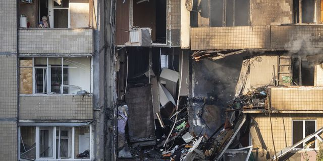 Ουκρανία: Στους 24 έφθασαν οι νεκροί από ρωσική επίθεση σε κέντρο διανομής συντάξεων 